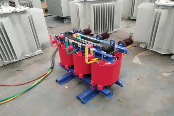 干式變壓器的使用注意事項(xiàng)及保養(yǎng)方法