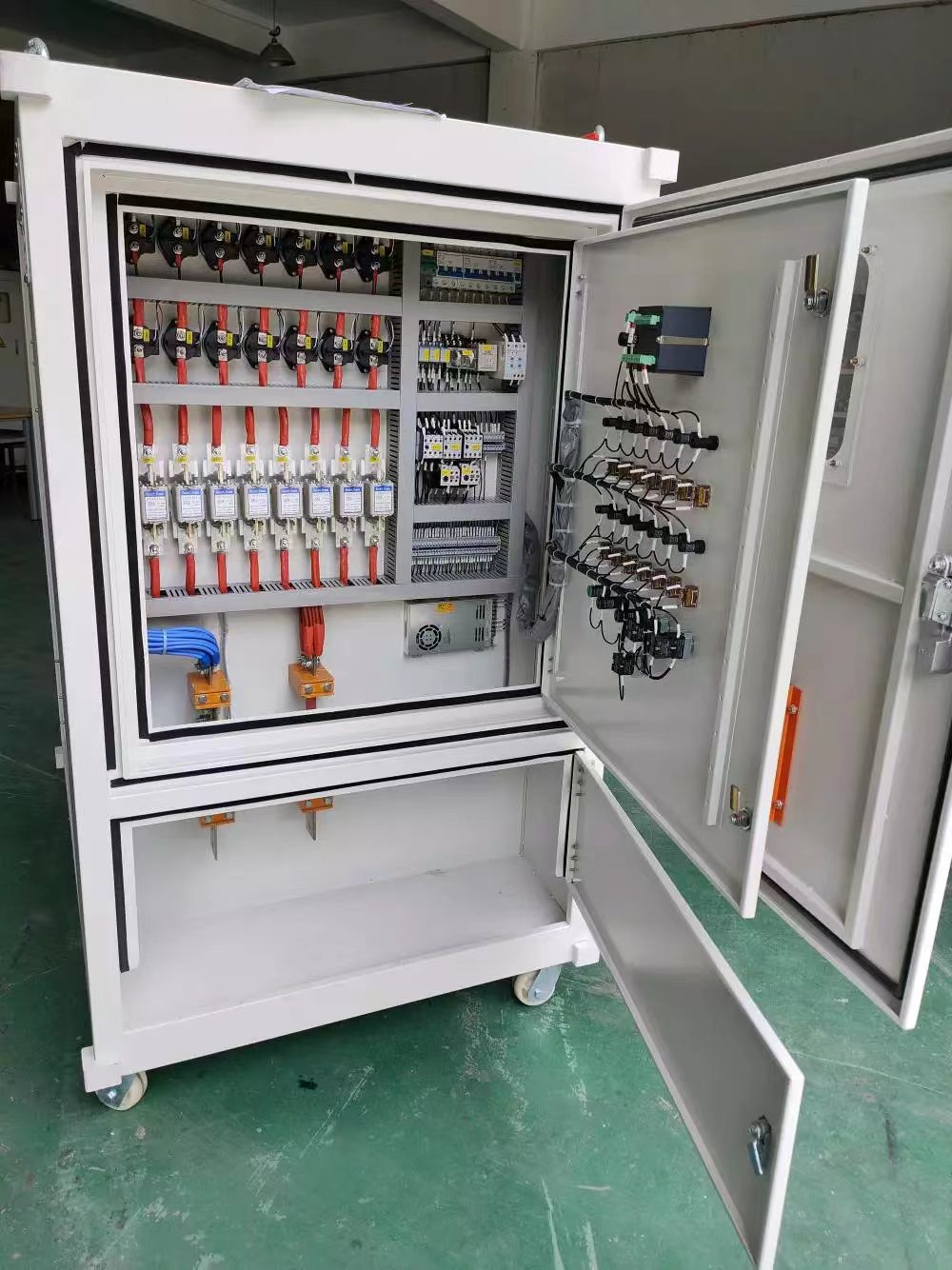 負(fù)載箱的工作原理